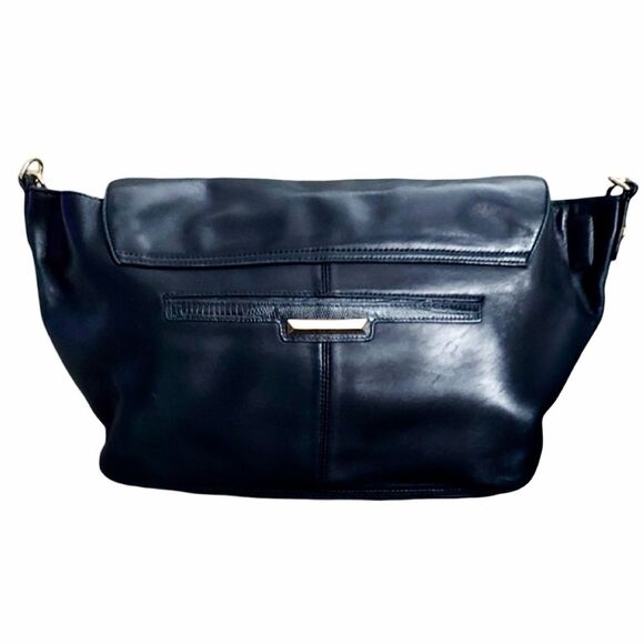 Elizabeth and James Black Lambskin Crossbody Bag NWOT Designer - Picture 4 of 10